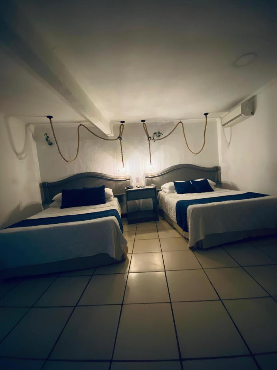 Berlor Airport Inn Río Segundo Kültér fotó